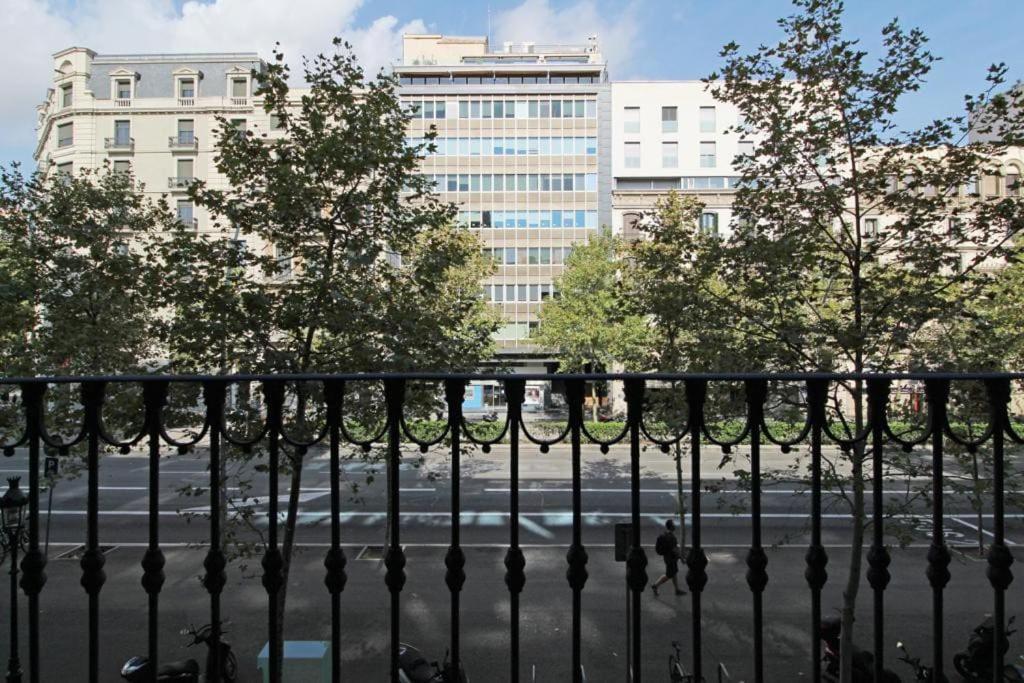 Paseo De Gracia Gran Via De Les Corts Catalanes Daire Barselona Dış mekan fotoğraf