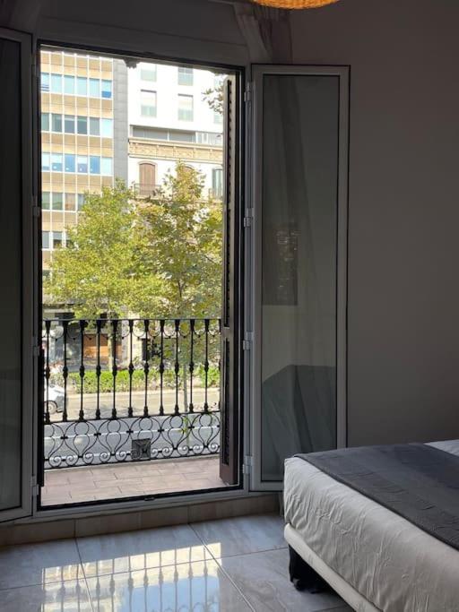 Paseo De Gracia Gran Via De Les Corts Catalanes Daire Barselona Dış mekan fotoğraf